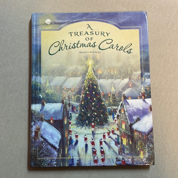 Chronicle Books Other - 🦋2/$10  A Treasury of Christmas Carols